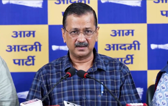 Kejriwal Urges 100% Tariff on U.S.